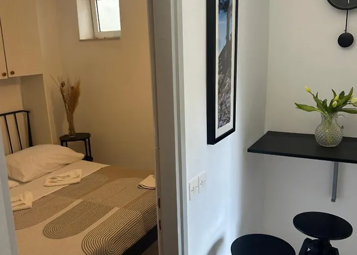 Ruvo 5 * Orebić